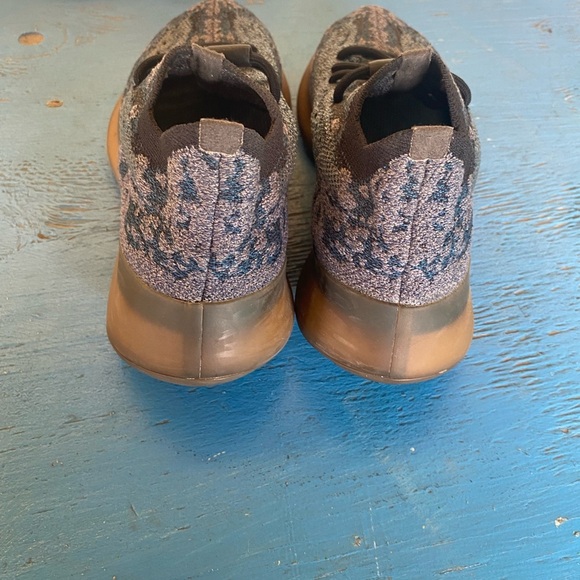 Adidas Camouflage Sneakers in Blue and Brown Yeezy - Picture 4 of 6